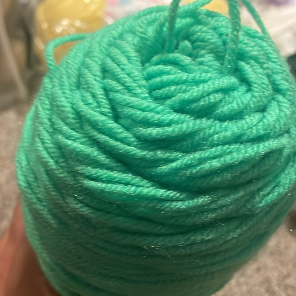 Yarn - Picture 4 of 4